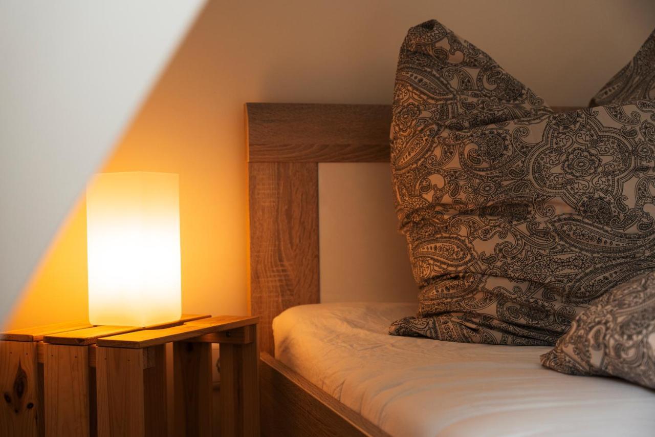 Woelkchen - Wohnung Mit Balkon, Holzdielen & Tv Bremerhaven Bagian luar foto