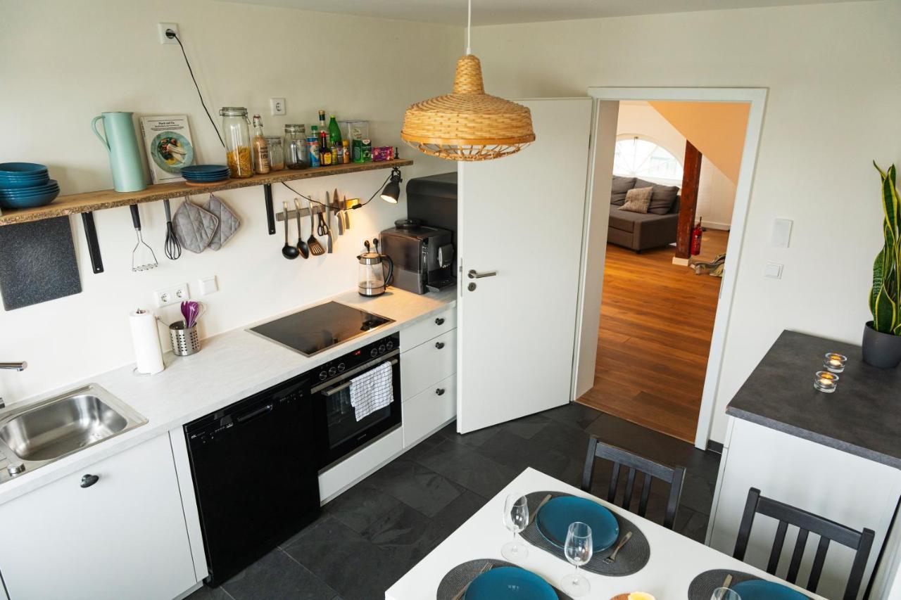 Woelkchen - Wohnung Mit Balkon, Holzdielen & Tv Bremerhaven Bagian luar foto